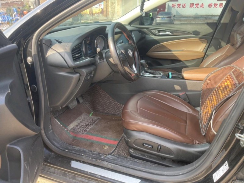 新乡20年别克君威4