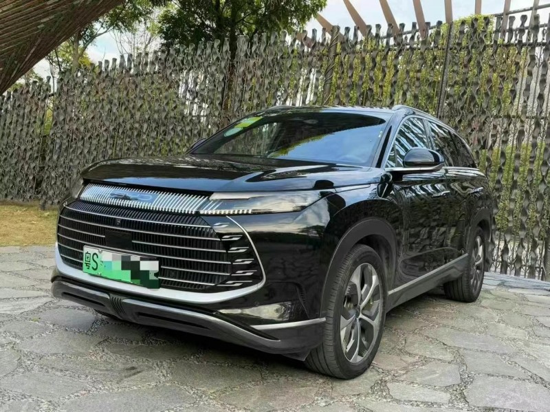 广州23年比亚迪护卫舰4