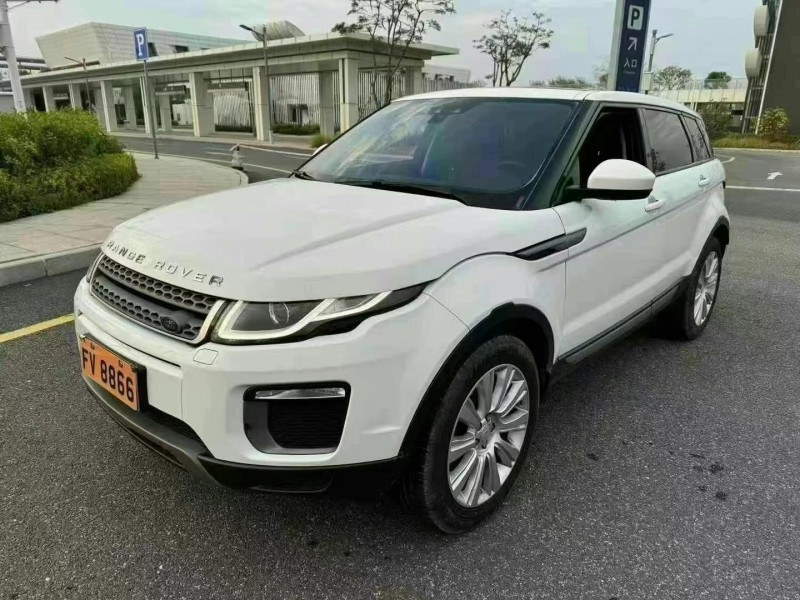 深圳18年路虎揽胜极光(进口)3