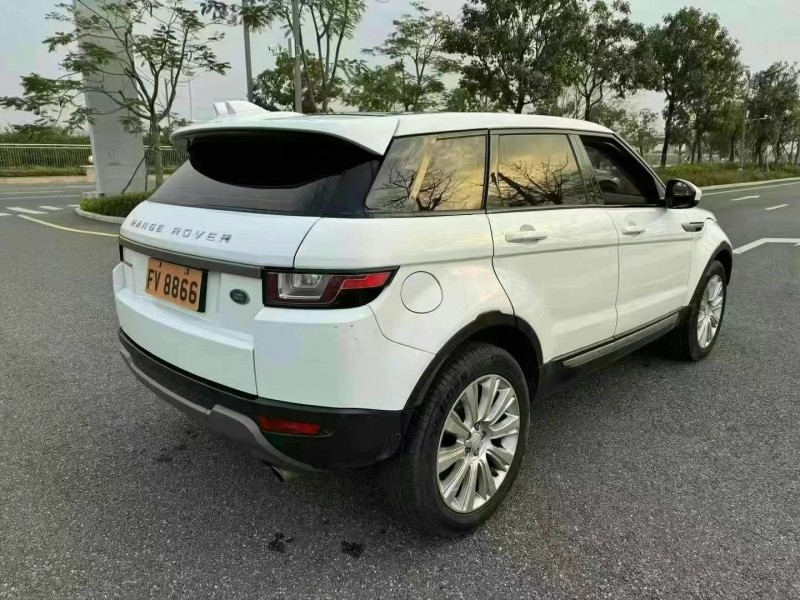 深圳18年路虎揽胜极光(进口)5