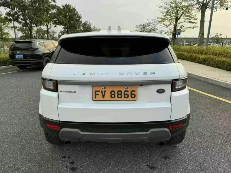 深圳18年路虎揽胜极光(进口)9