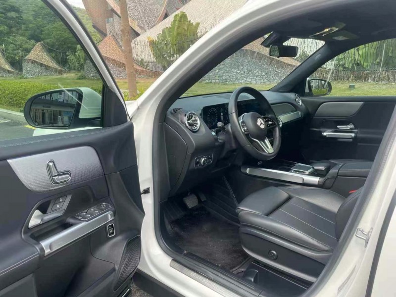 广州21年奔驰GLB4