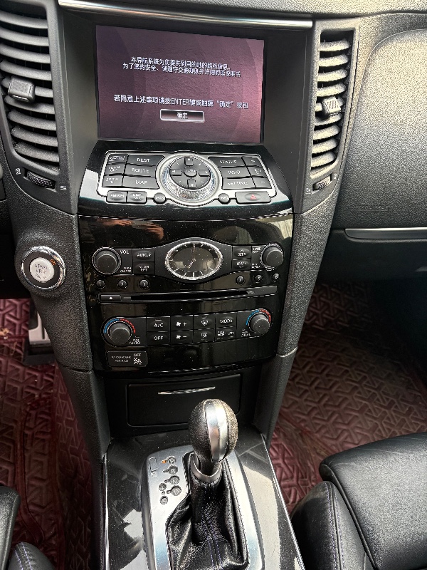 鄭州17年英菲尼迪QX706