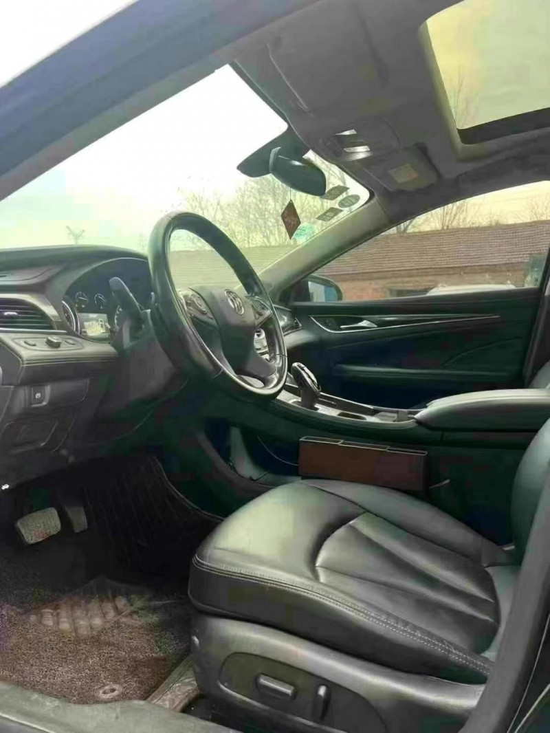 菏泽19年别克君越5