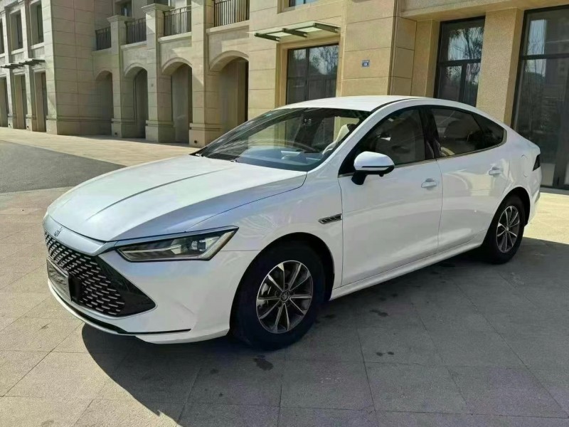 青岛24年比亚迪秦3