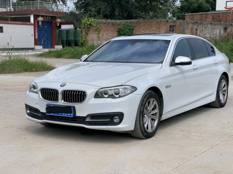 新乡17年宝马5系3