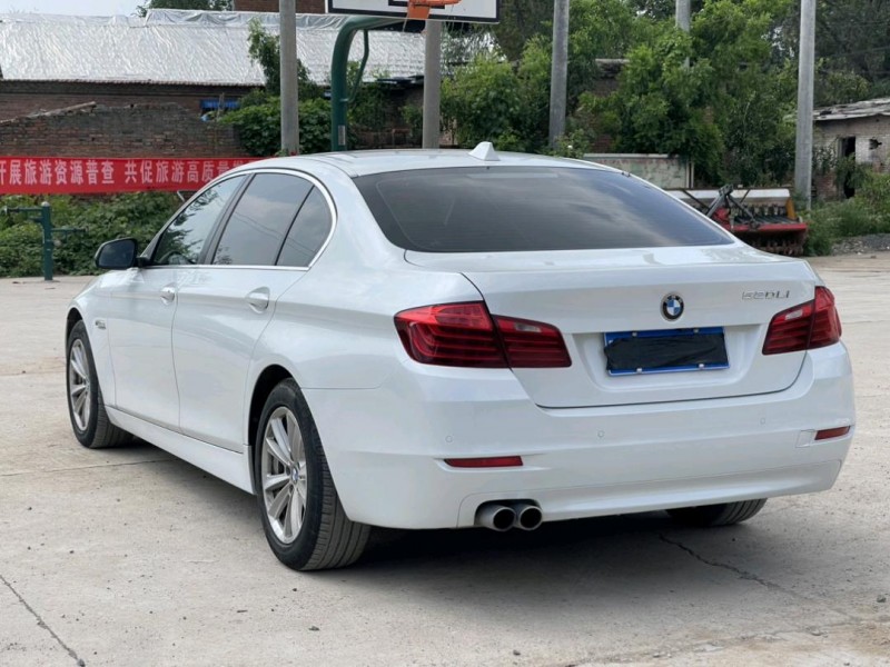 新乡17年宝马5系5