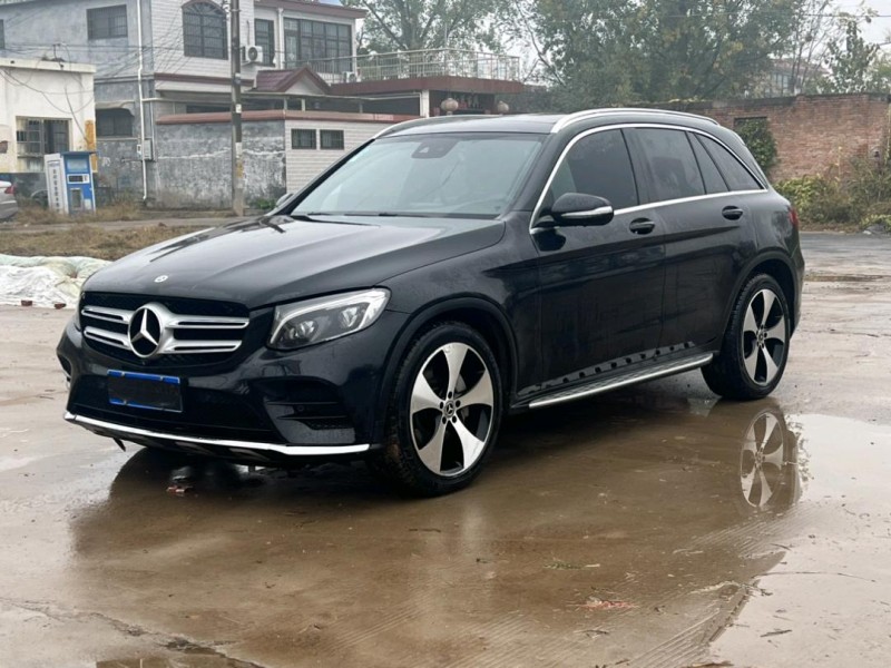 新乡18年奔驰GLC2