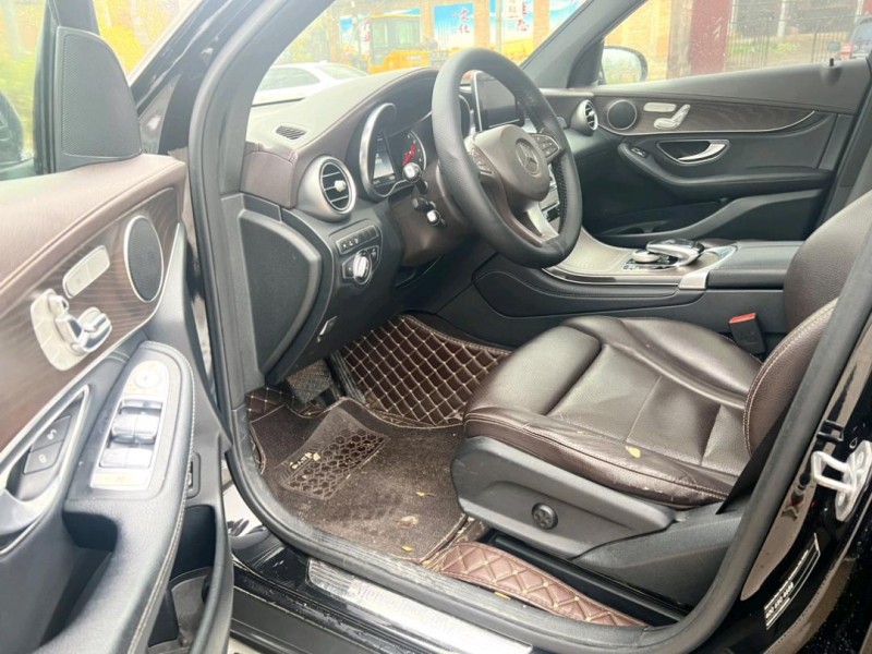 新乡18年奔驰GLC7