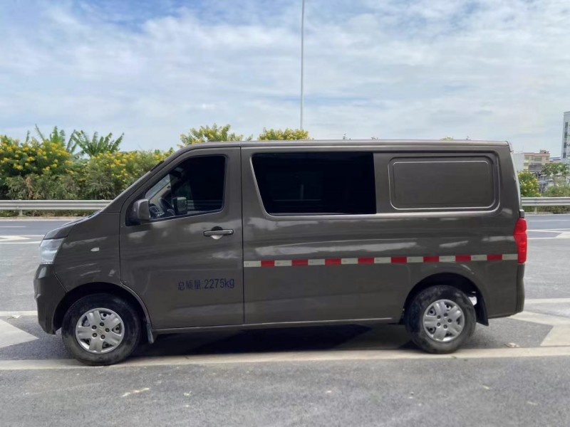 广州21年长安汽车睿行6