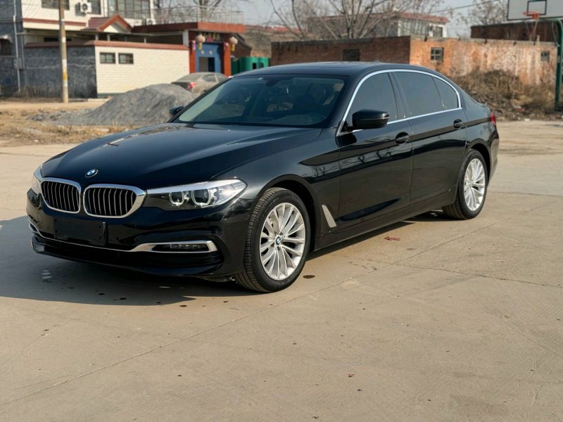 新乡19年宝马5系3