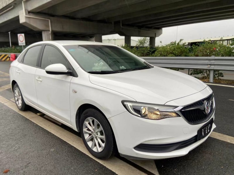 广州18年别克英朗2