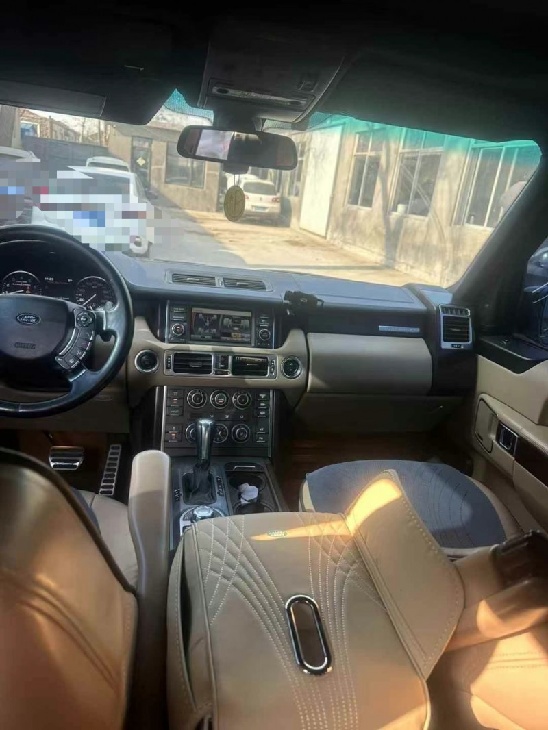 青岛12年路虎揽胜行政6