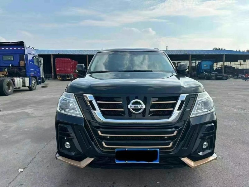 济宁18年日产途乐1
