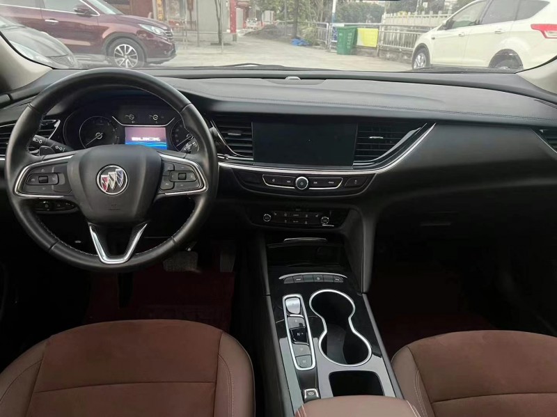 广州23年别克君威6