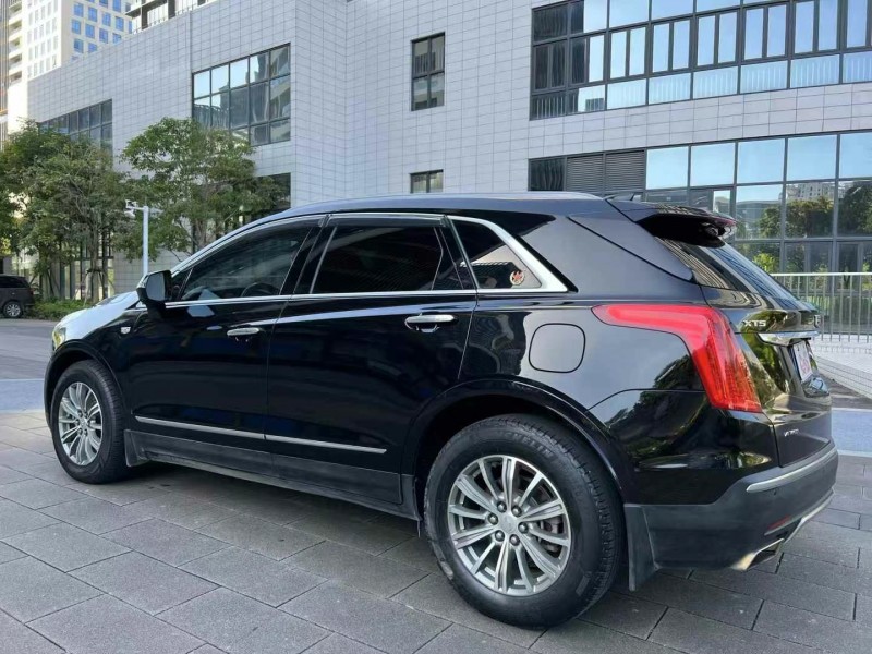 佛山17年凱迪拉克XT54