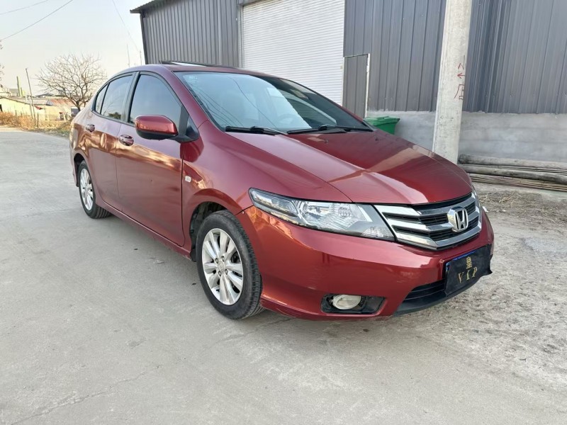 徐州12年本田锋范2