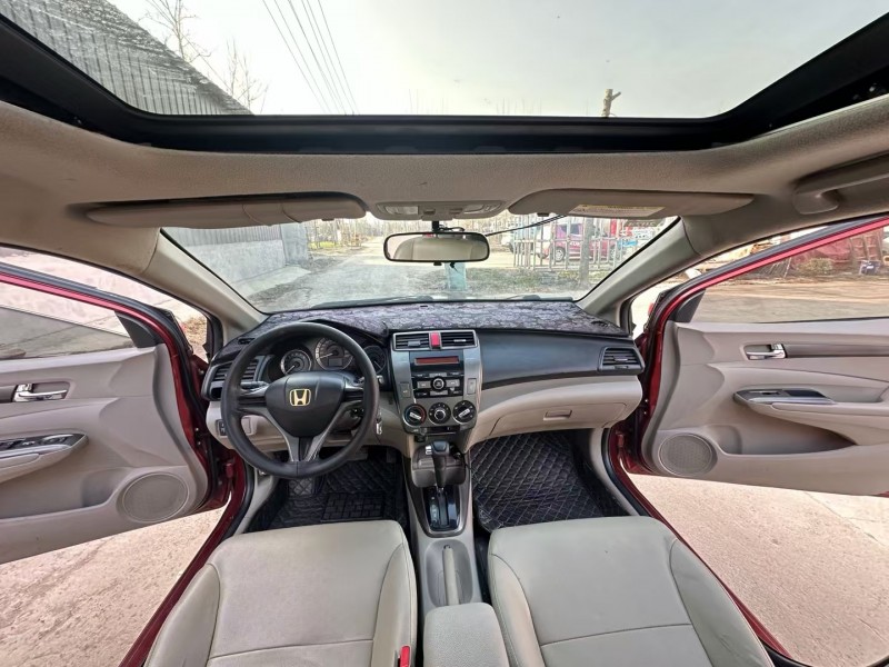 徐州12年本田锋范5