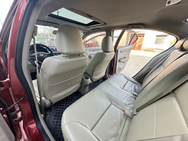 徐州12年本田锋范6