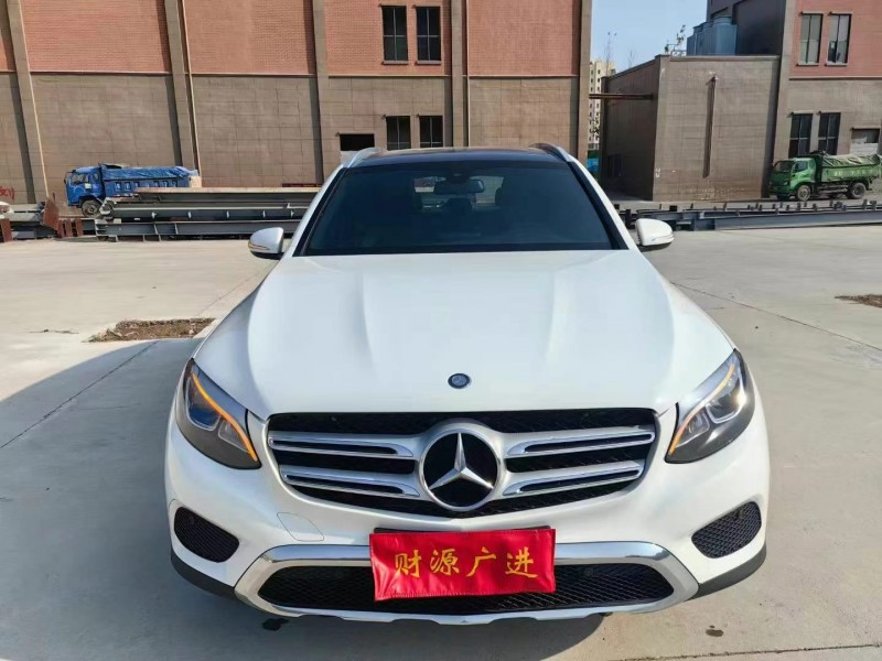 菏泽17年奔驰GLC1