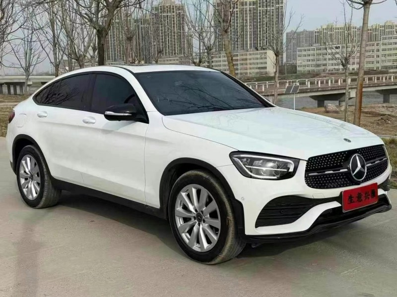 新乡20年奔驰GLC2