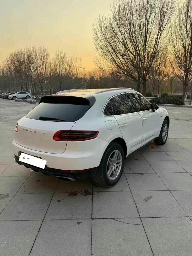 菏泽18年保时捷Macan5
