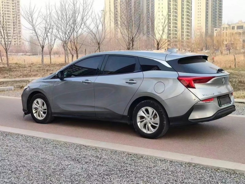 枣庄23年别克velite63