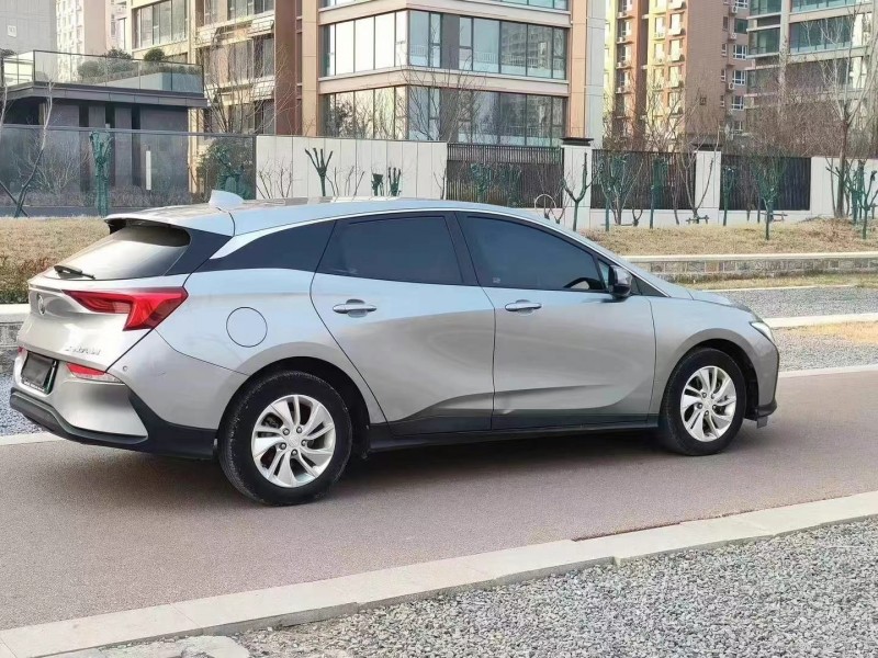 枣庄23年别克velite68