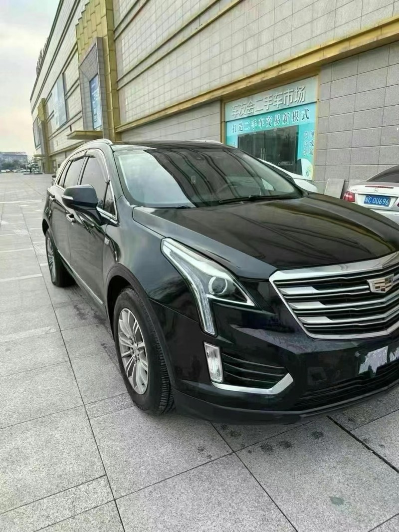 枣庄18年凯迪拉克XT53