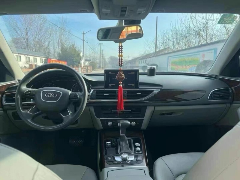 济宁17年奥迪A6L7