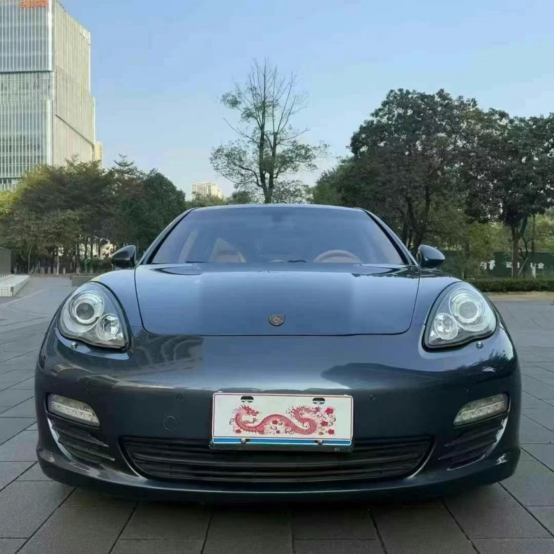 广州11年保时捷帕拉梅拉1