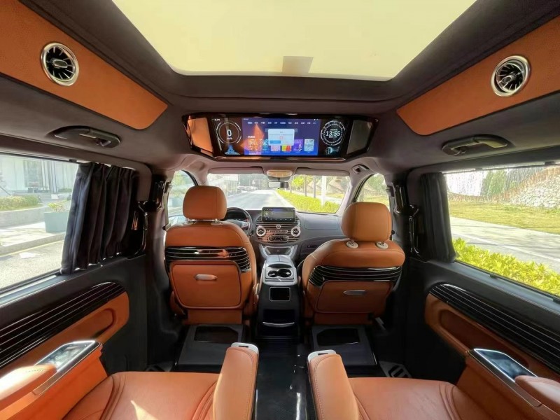 广州24年奔驰威霆6