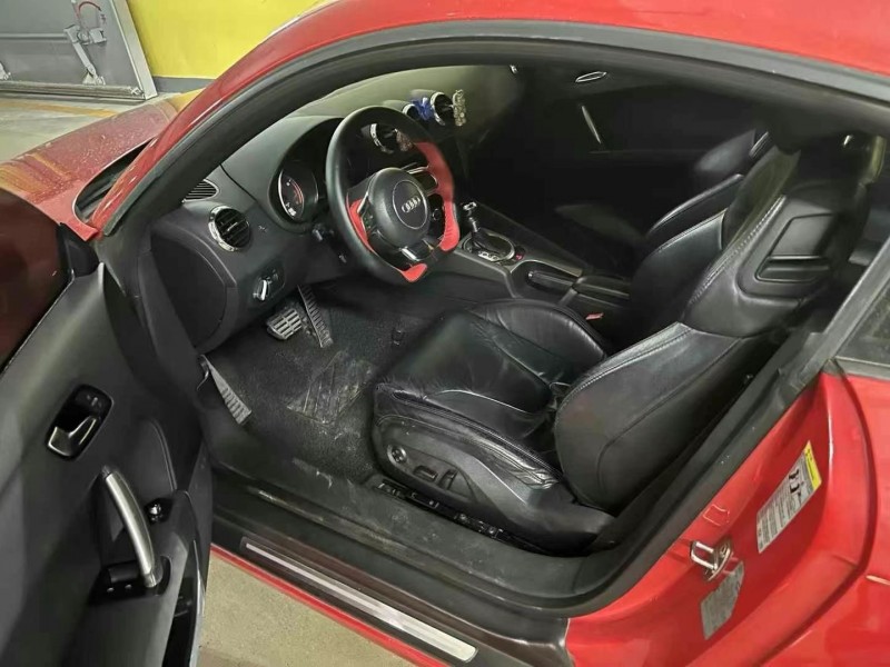 广州11年奥迪TT6