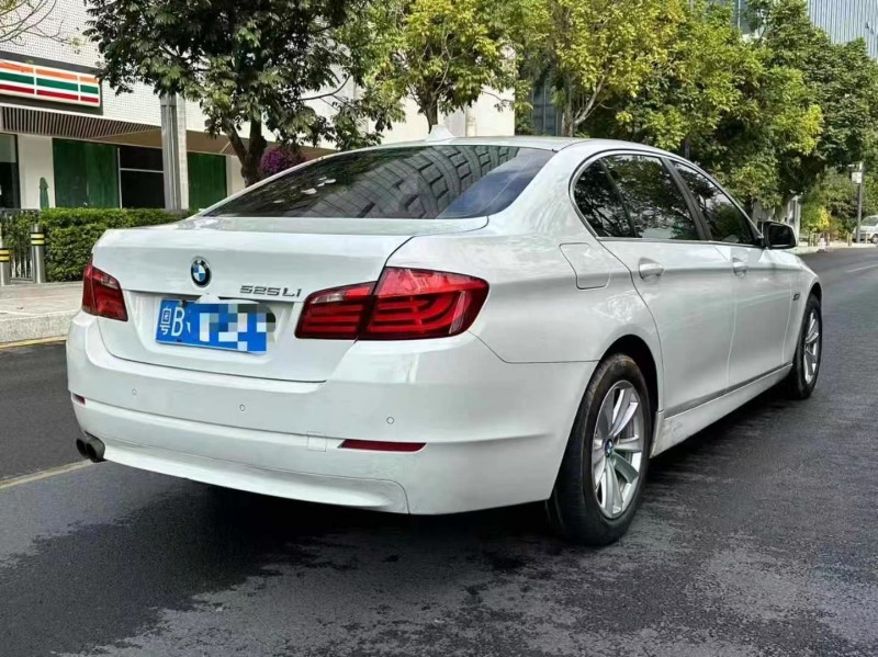 广州13年宝马5系7