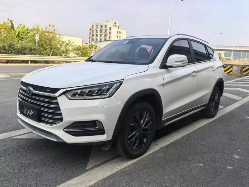 广州19年比亚迪宋3