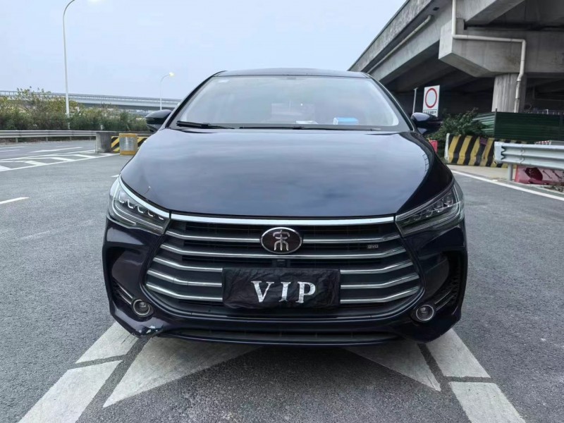 广州18年比亚迪宋1