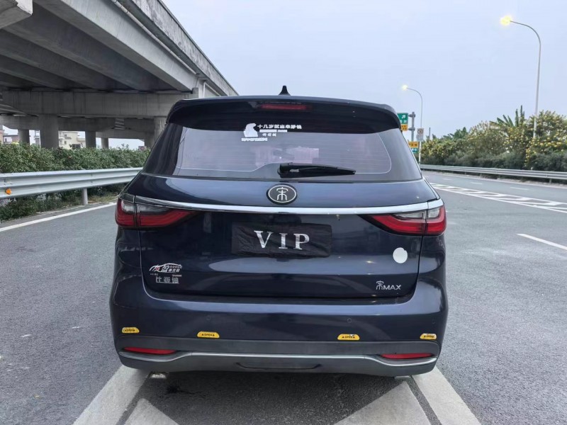 广州18年比亚迪宋5