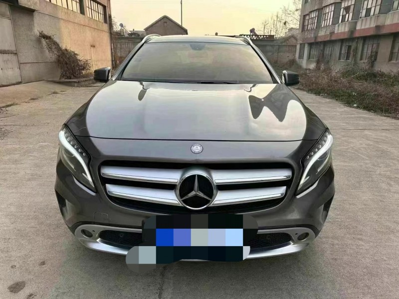 济宁14年奔驰GLA1