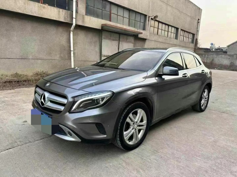 济宁14年奔驰GLA3