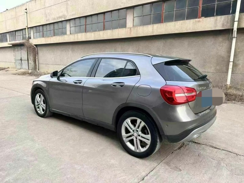 济宁14年奔驰GLA5