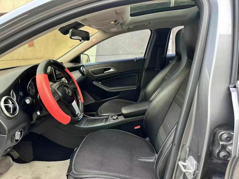 济宁14年奔驰GLA7