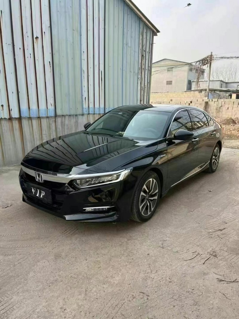 菏泽21年本田雅阁3