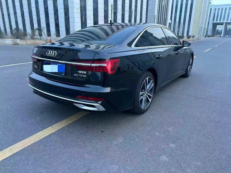 济宁23年奥迪A6L4