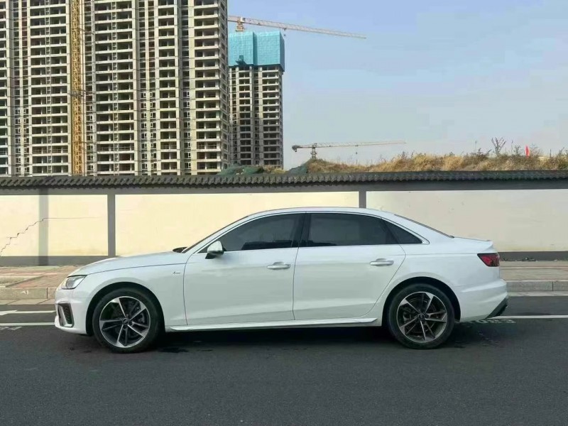 鄭州22年奧迪A4L3