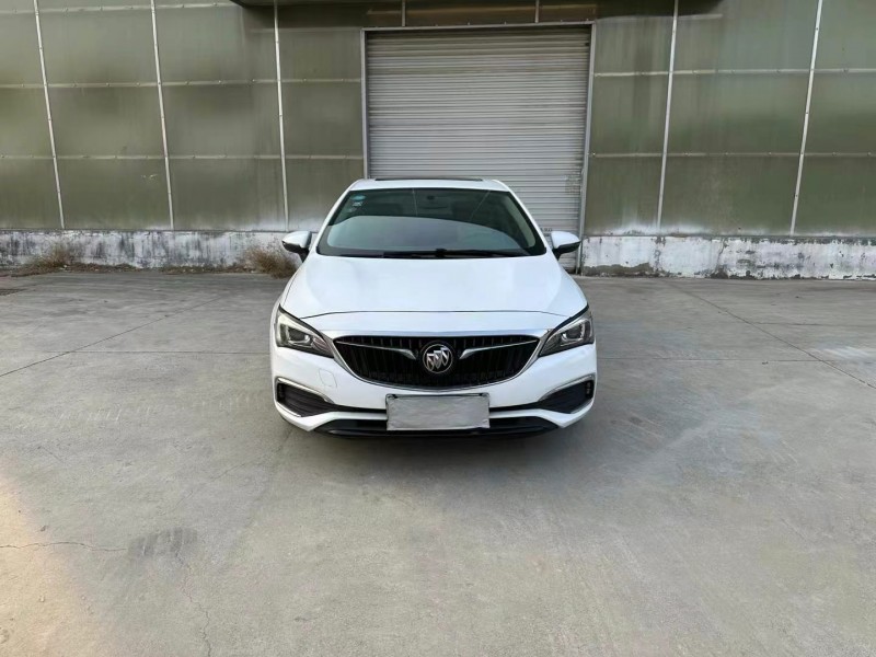 徐州18年别克威朗1