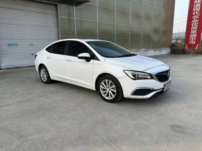 徐州18年别克威朗2