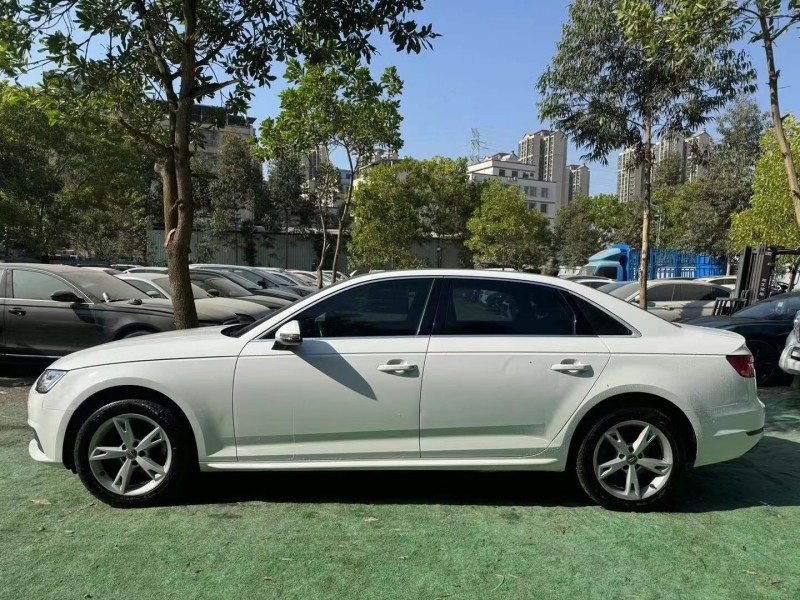 广州17年奥迪A4L6