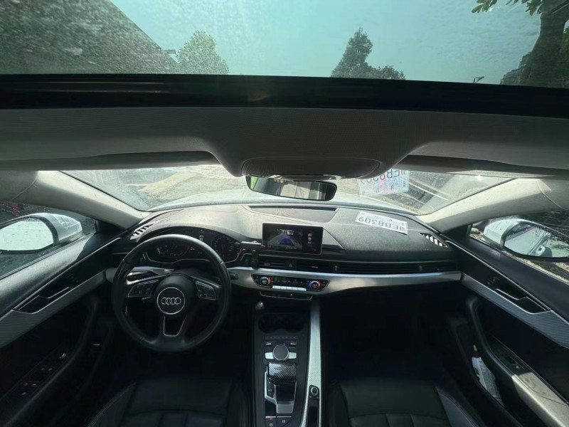 广州17年奥迪A4L8