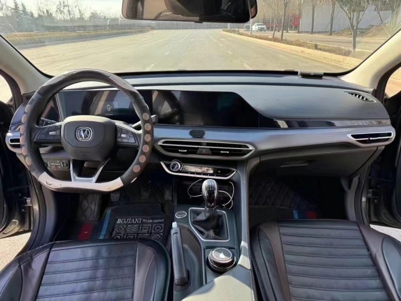 枣庄22年长安汽车逸动4