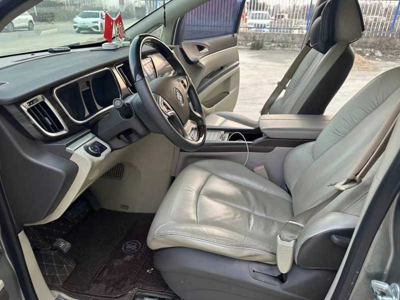 徐州11年别克GL84